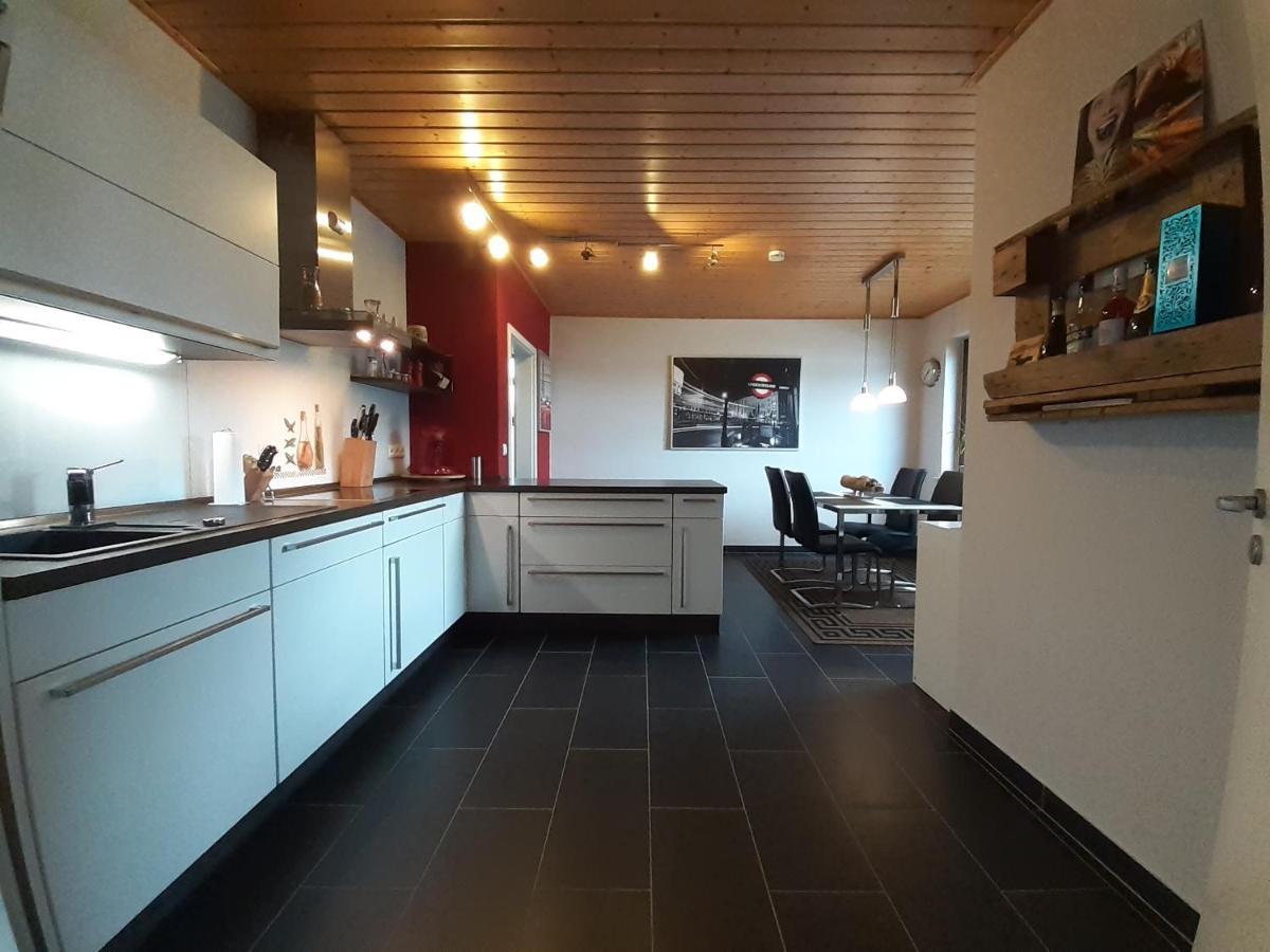 Ferienwohnung Terrasse Parkplatz Wallbox Nuerburgring Herresbach Екстериор снимка